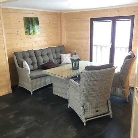 Semesterbostad Waldhaus Wangen
